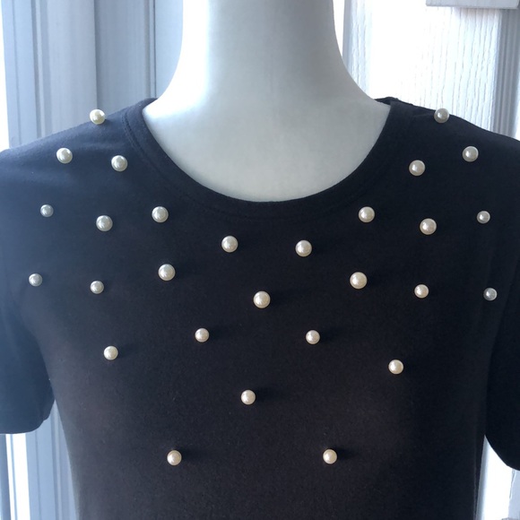 Zara Ladies Gorgeous Black Short Sleeve Top with Pearls, all Pearls Intact EUC - Picture 1 of 5